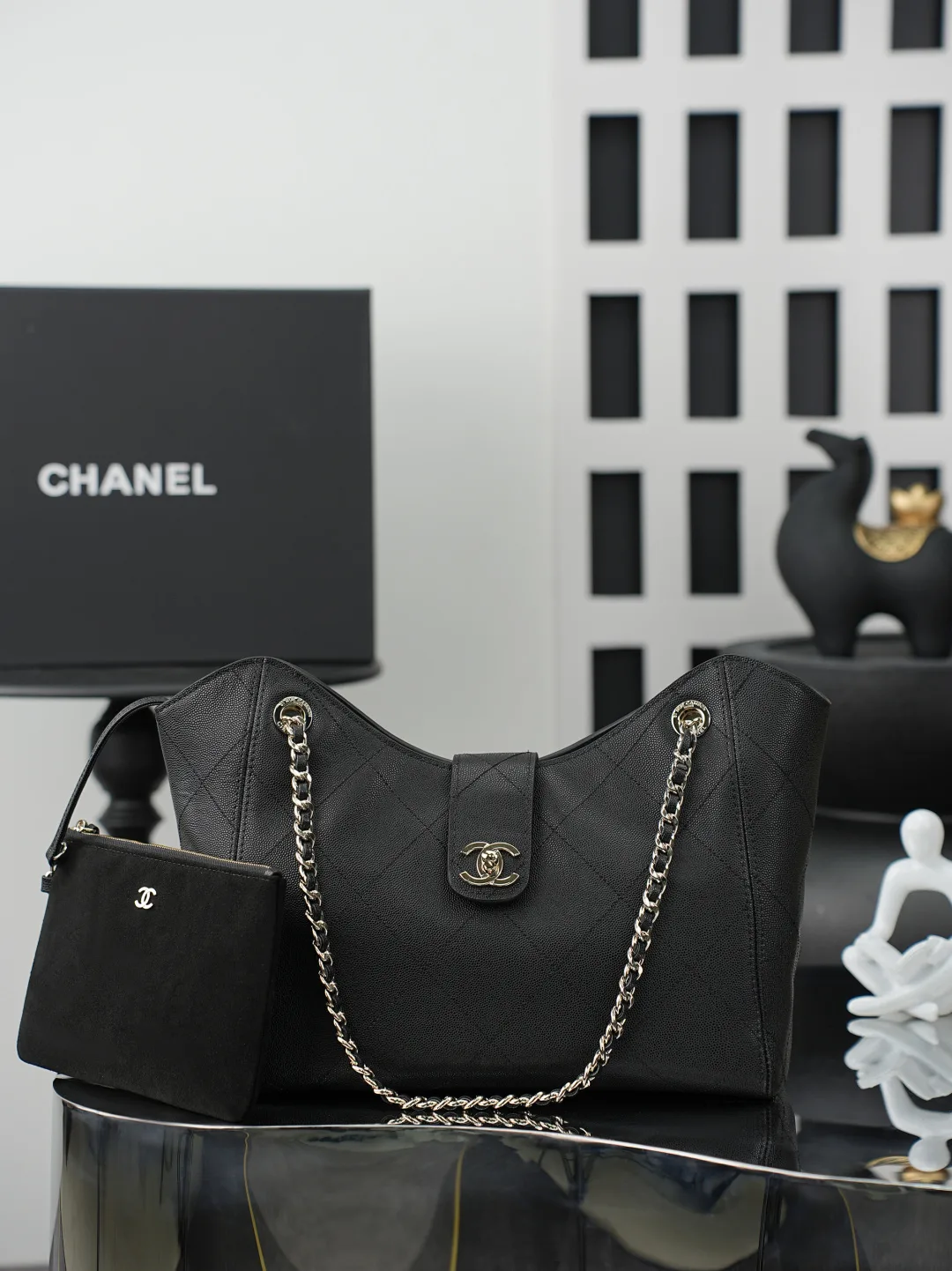 Chanel Grained Leather Tote Bag product photo from LabelPicks