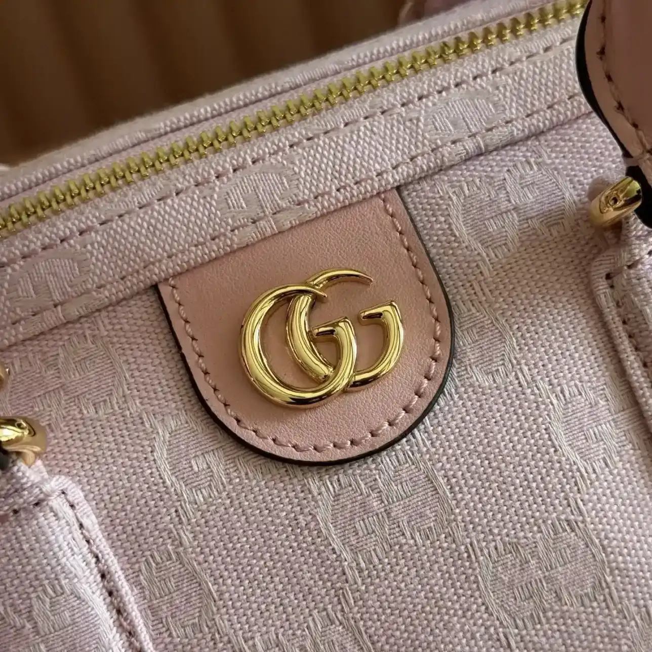 Gucci Ophidia Pink GG Supreme Canvas Top Handle Bag product photo from LabelPicks