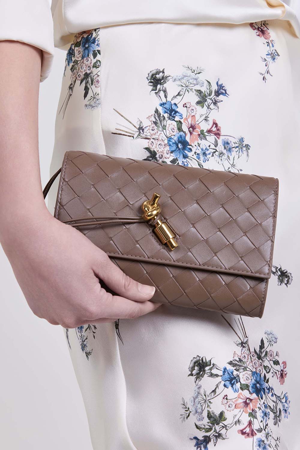 BOTTEGA VENETA תיק קלאץ אנדיאמו