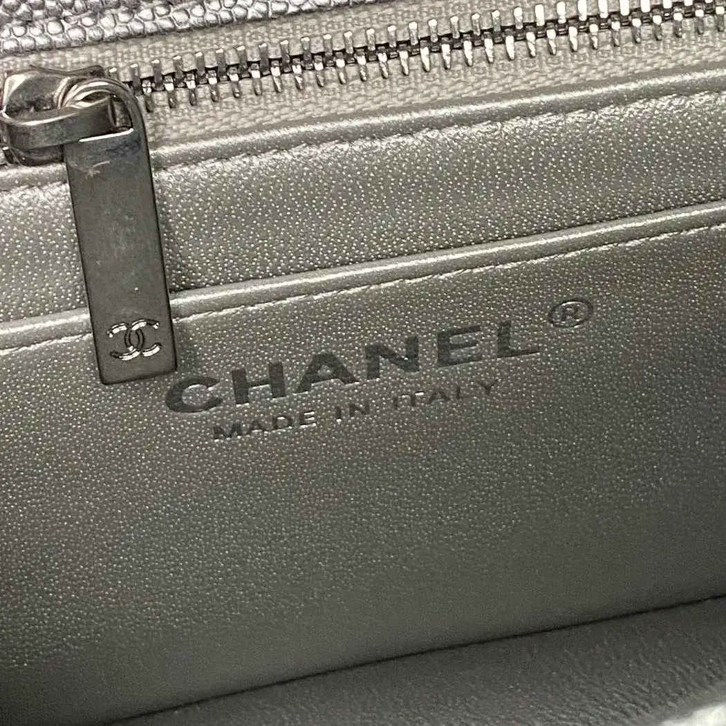 Chanel Classic Flap Gold Calfskin Shoulder Bag product photo from LabelPicks