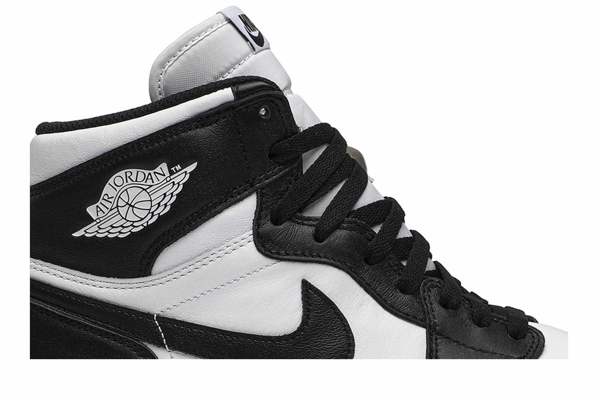 Air Jordan 1 Retro High OG ‘Black White’ 555088-010