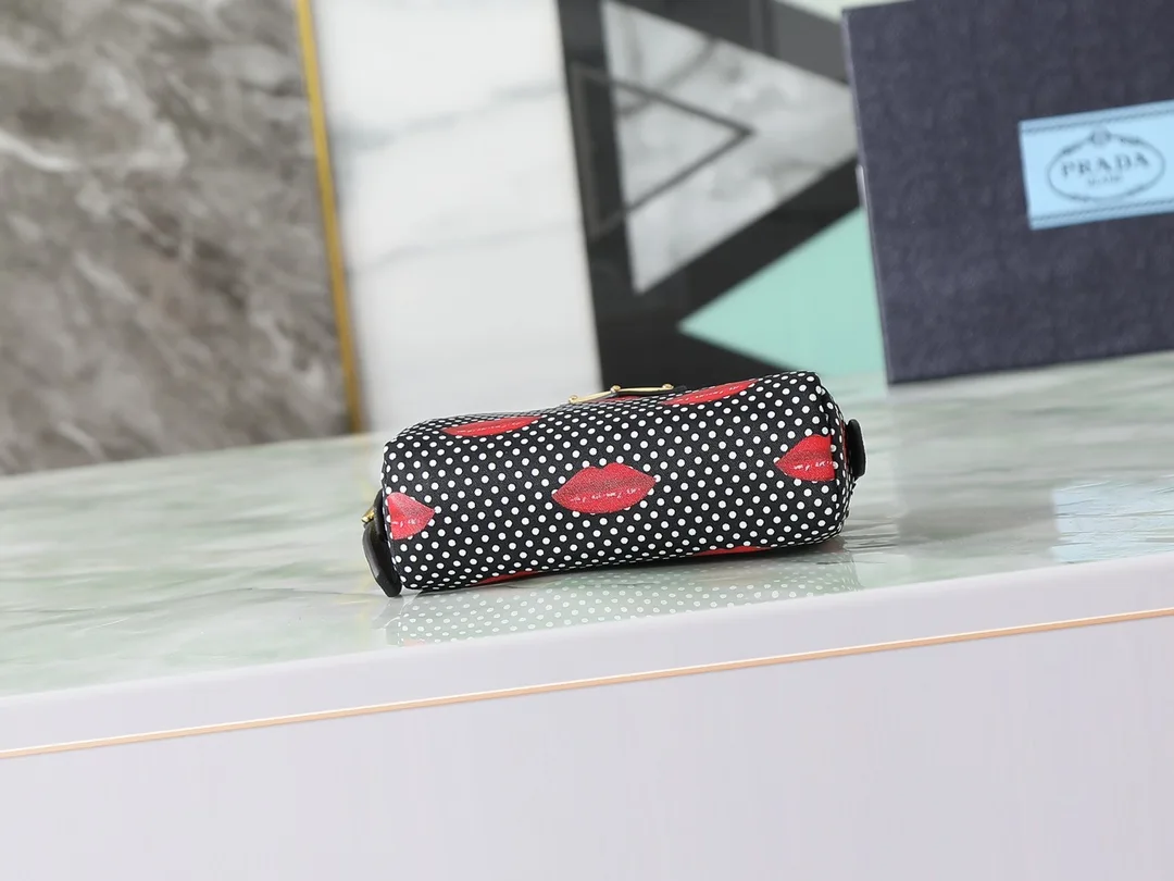 Prada Evening Clutch product photo from LabelPicks