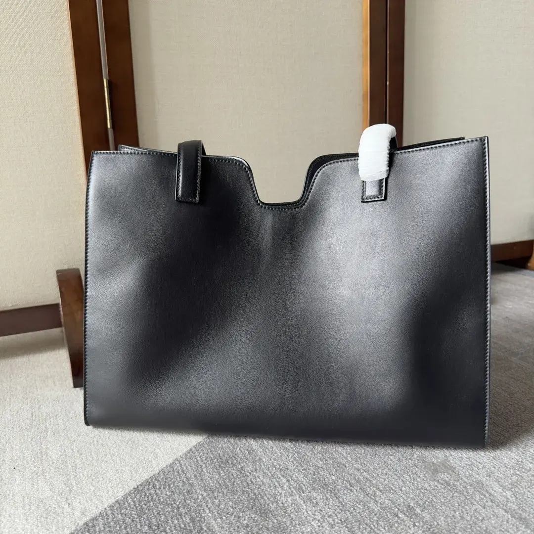 Chanel Black Tote Bag product photo from LabelPicks