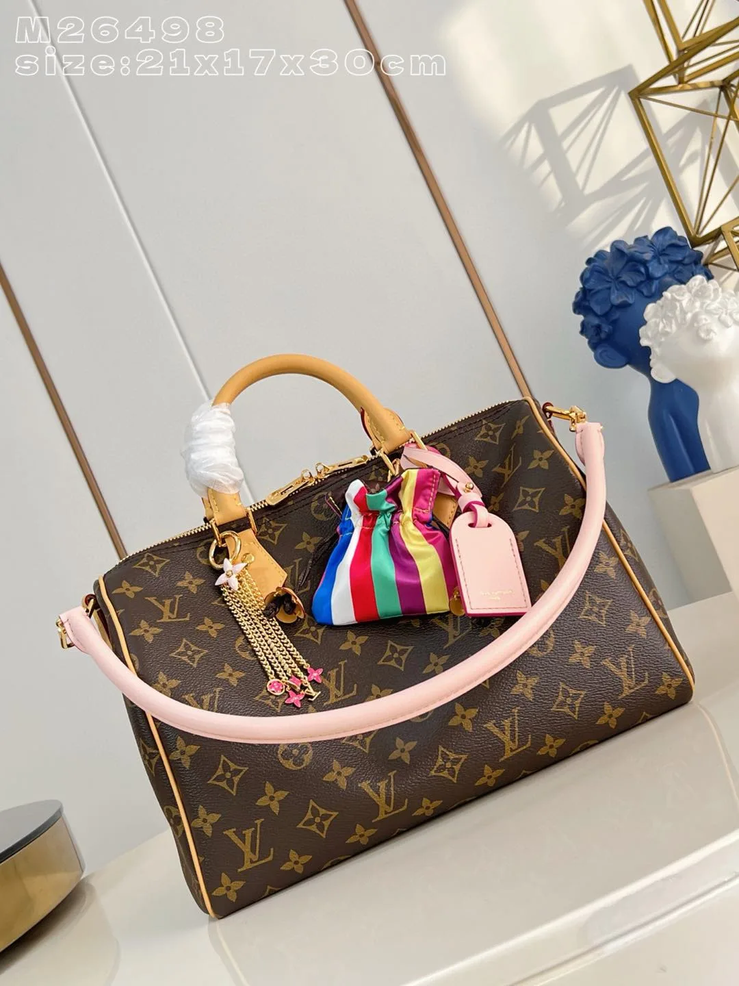 Louis Vuitton Speedy Monogram Canvas Top Handle Bag product photo from LabelPicks