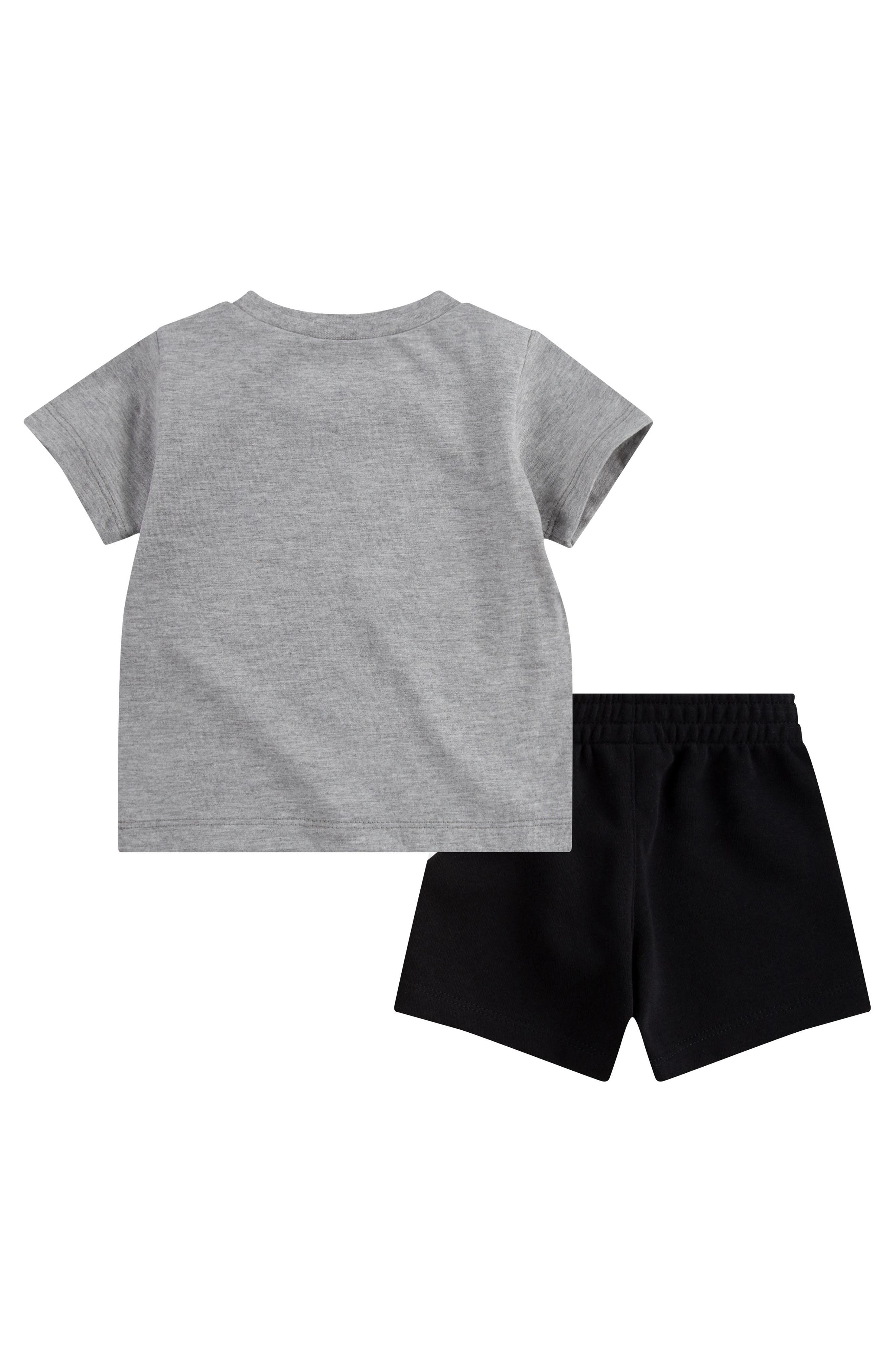 Nike Air Logo Graphic T-Shirt & Shorts Set
