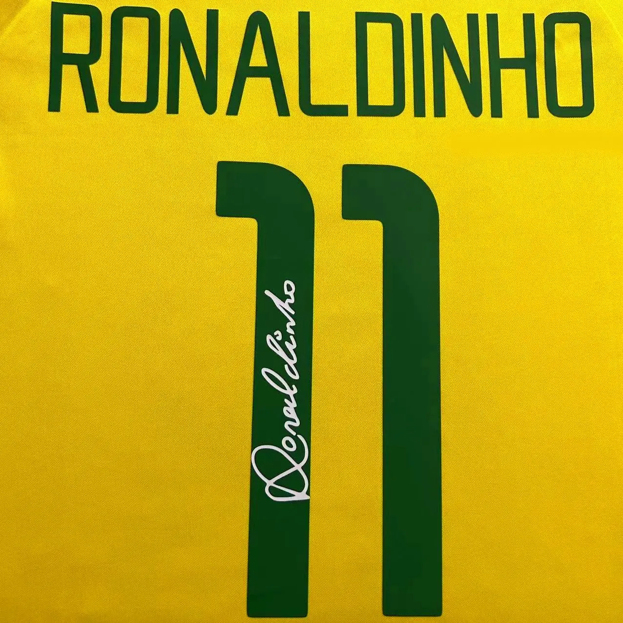 Ronaldinho Ga煤cho SIGNED Brazil 02/03 Home Jersey/Shirt - COA - 2002 Retro