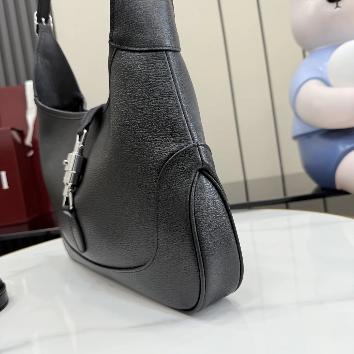 Gucci Black Jackie Grained Leather Shoulder Bag product photo from LabelPicks