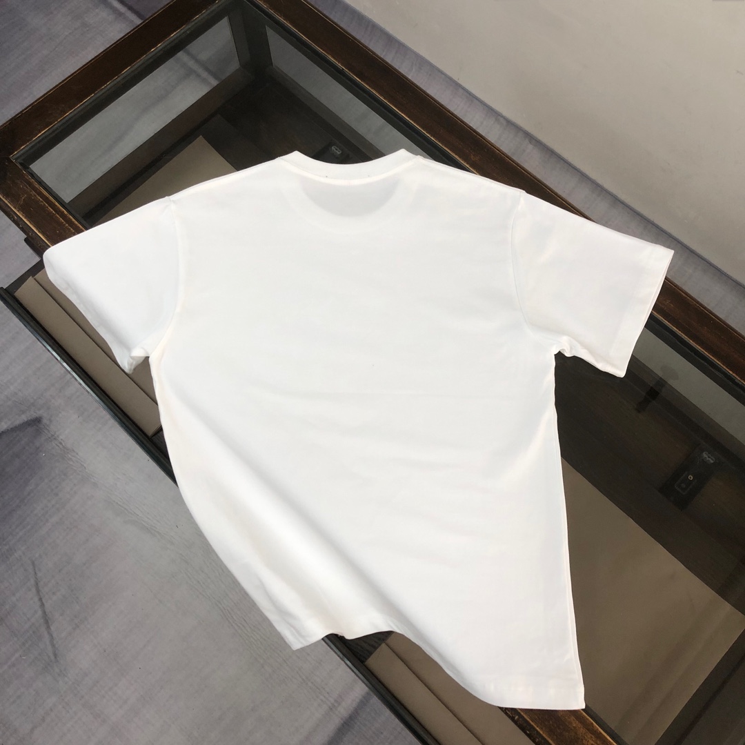 0423Fashionable Casual Trendy T-Shirt
