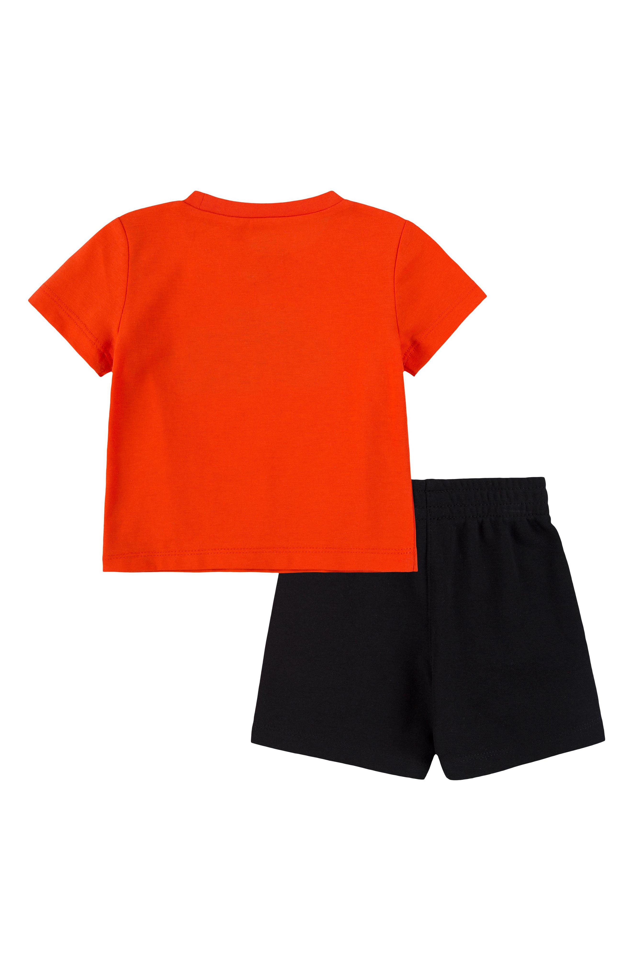 Nike Just Do It Graphic T-Shirt & Sweat Shorts Set