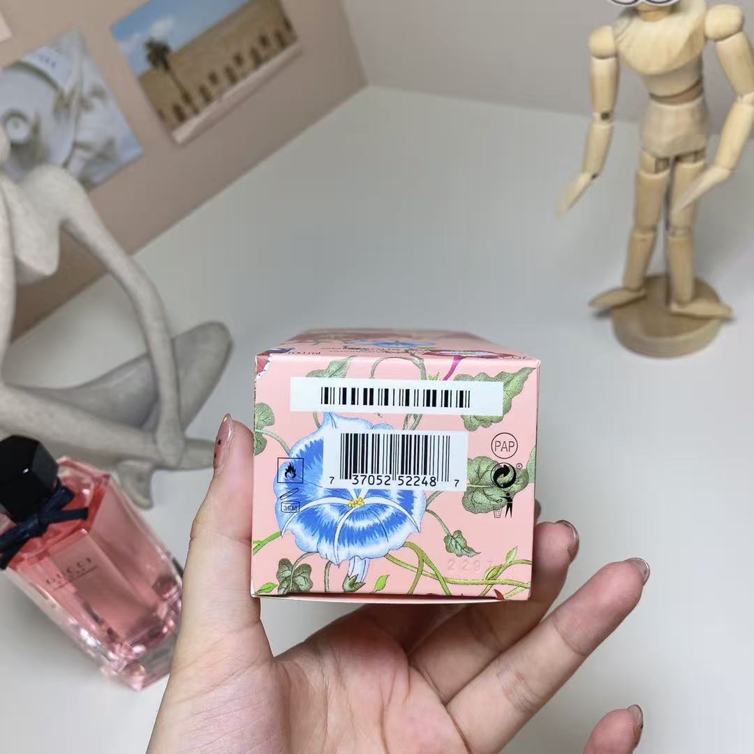 GUCCI FLORA GORGEOUS GARDENIA
