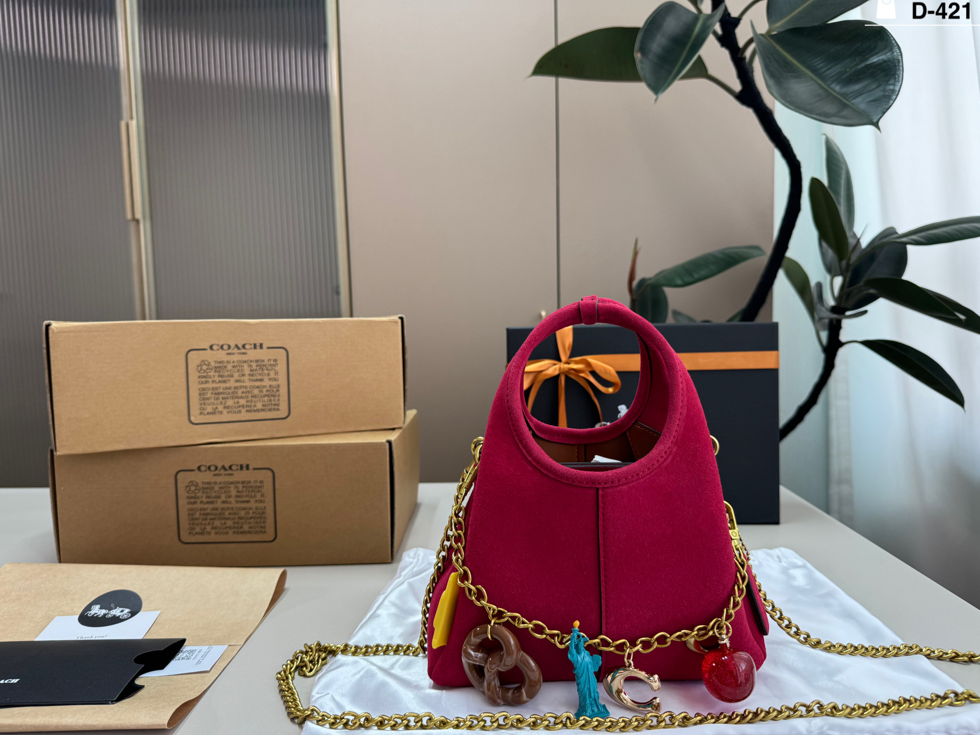 Coach Lana Small Basket Bag