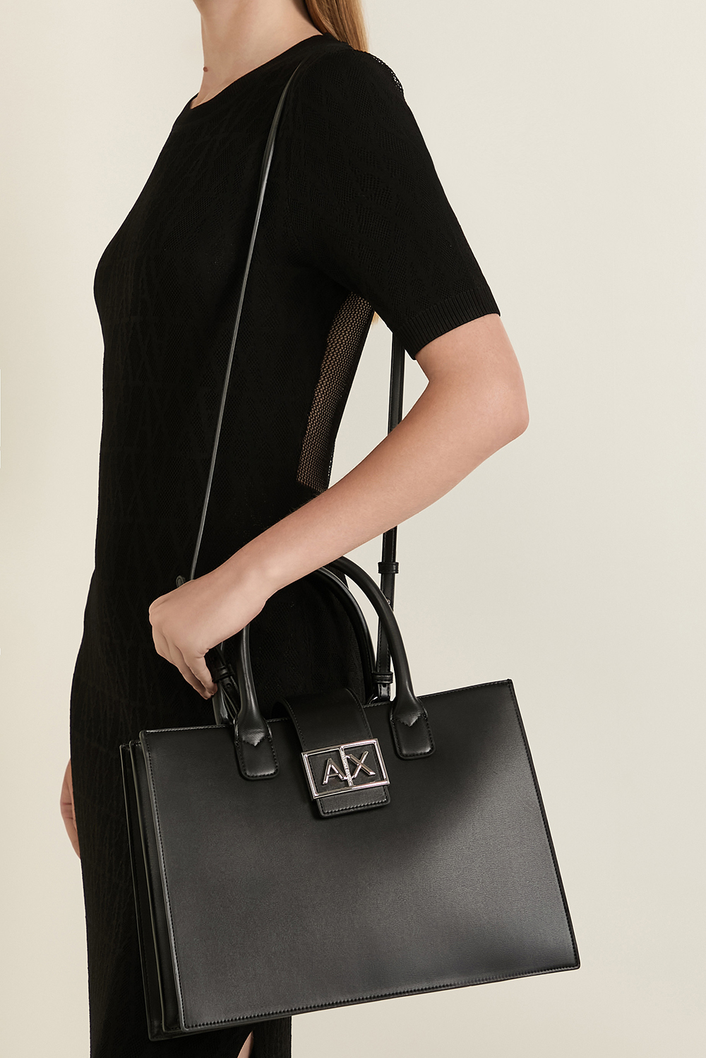 ARMANI EXCHANGE תיק טרפז