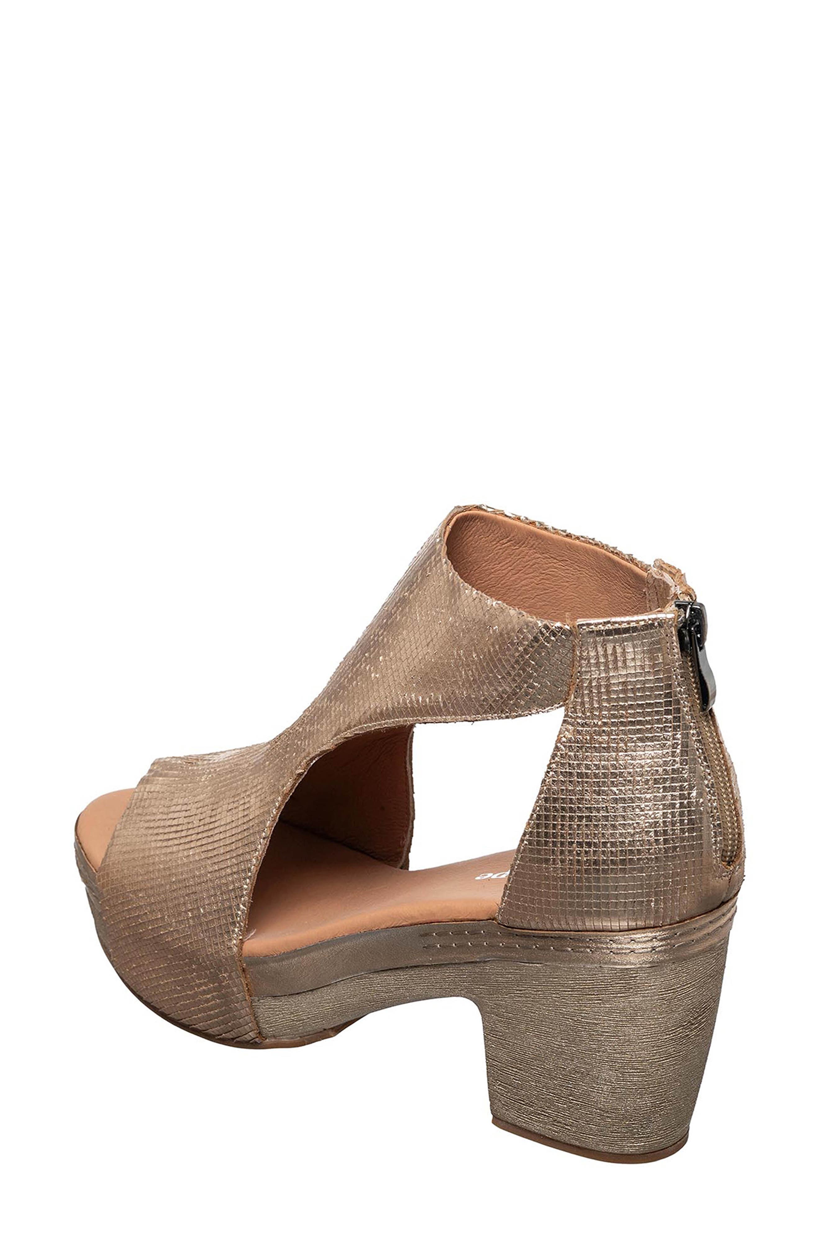 ANTELOPE Teague Sandal