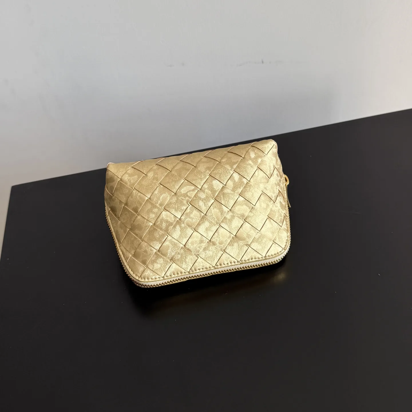 Bottega Veneta Intrecciato Woven Leather Top Handle Bag product photo from LabelPicks
