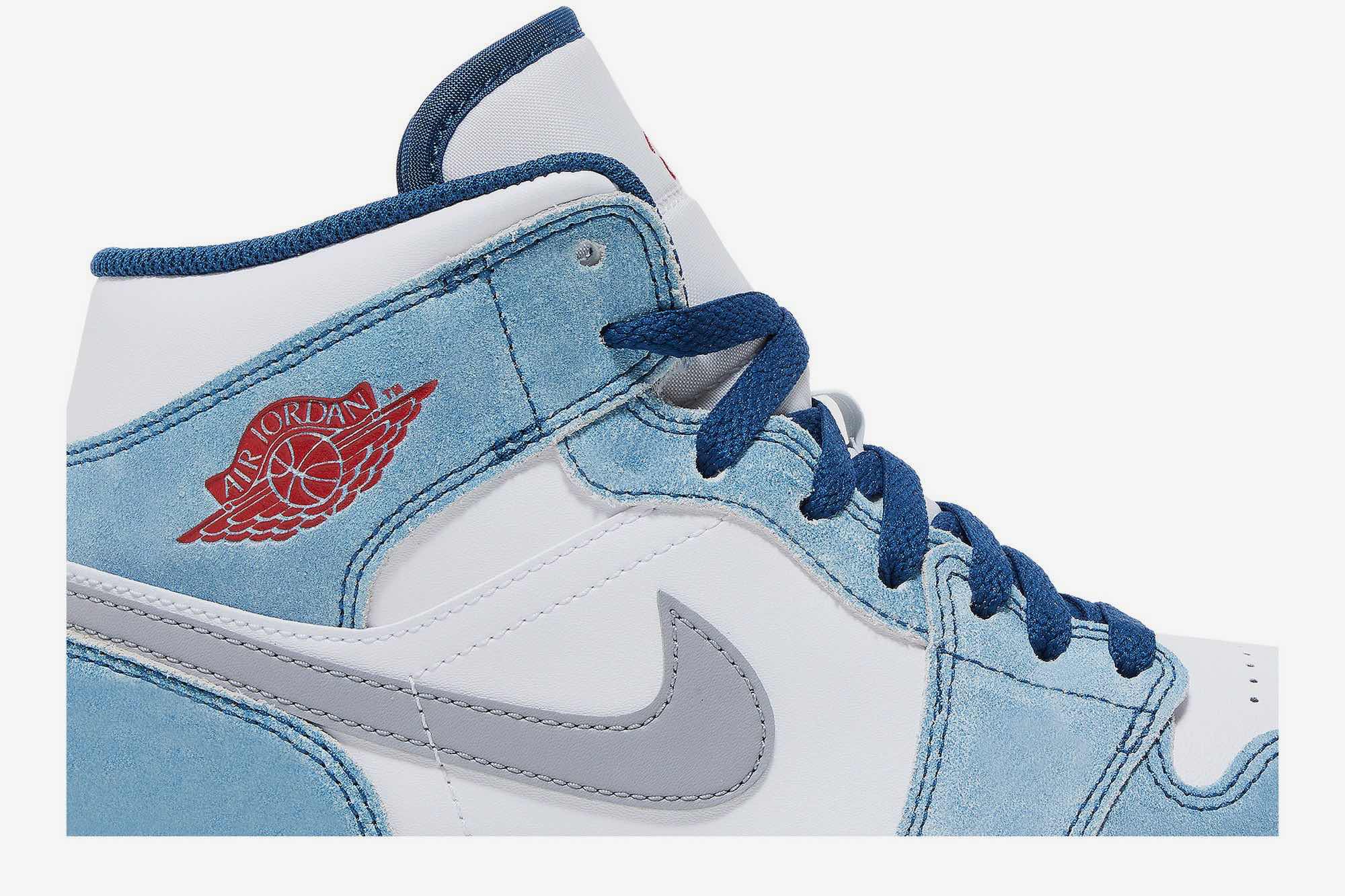 Air Jordan 1 Mid SE ‘French Blue’ DN3706-401