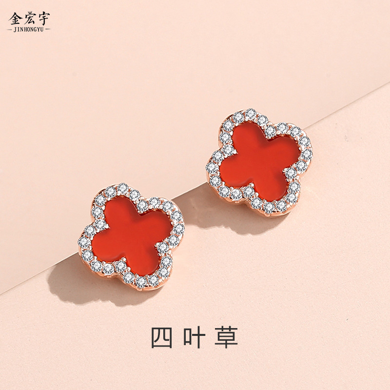 Korean-style agate four-leaf clover earrings, simple and trendy, perfect for a chic and versatile look, made of pure silver