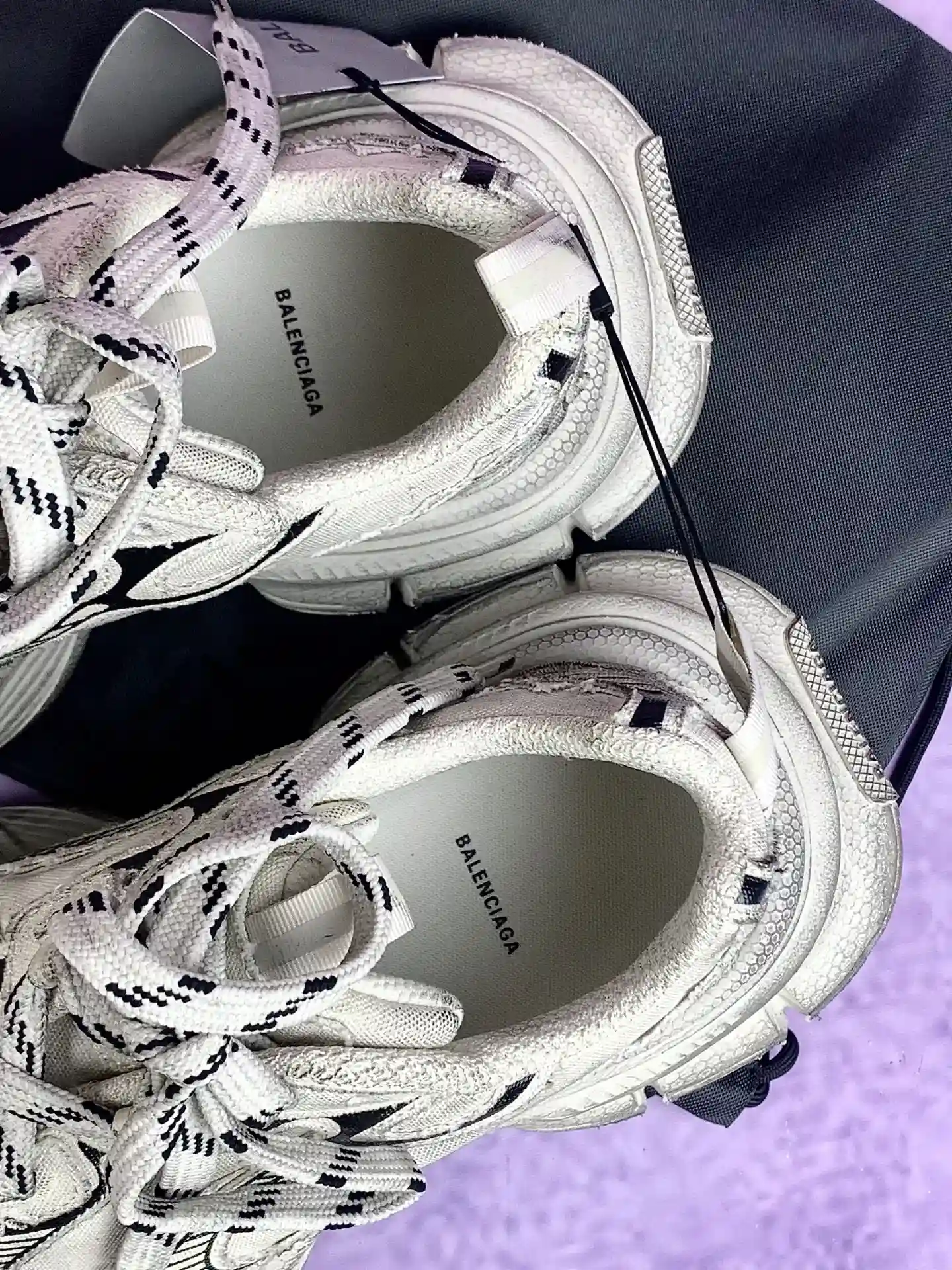 3XL Sneaker in Beige product photo from LabelPicks