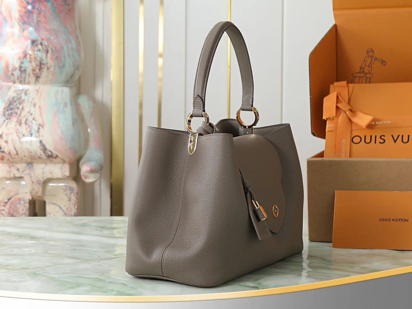 Louis Vuitton Calfskin Capucines Top Handle Bag product photo from LabelPicks