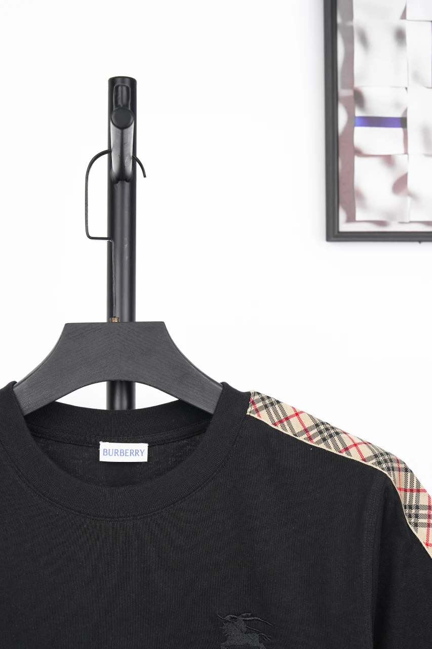 Burberry Black Check Shoulder Equestrian Knight Cotton T-Shirt product photo from LabelPicks