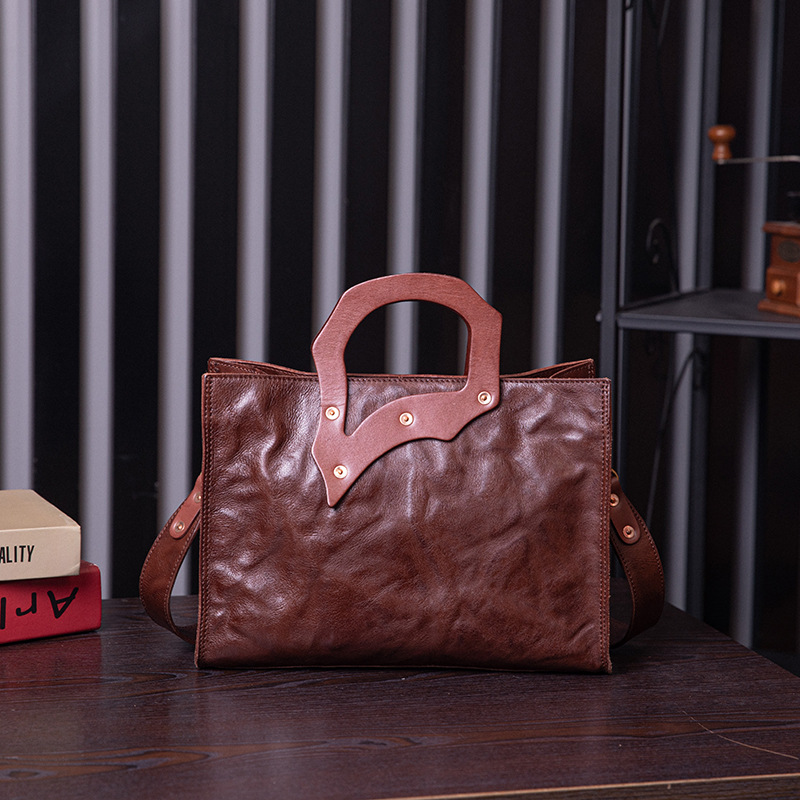 Women's Burnt Orange Straw Tote