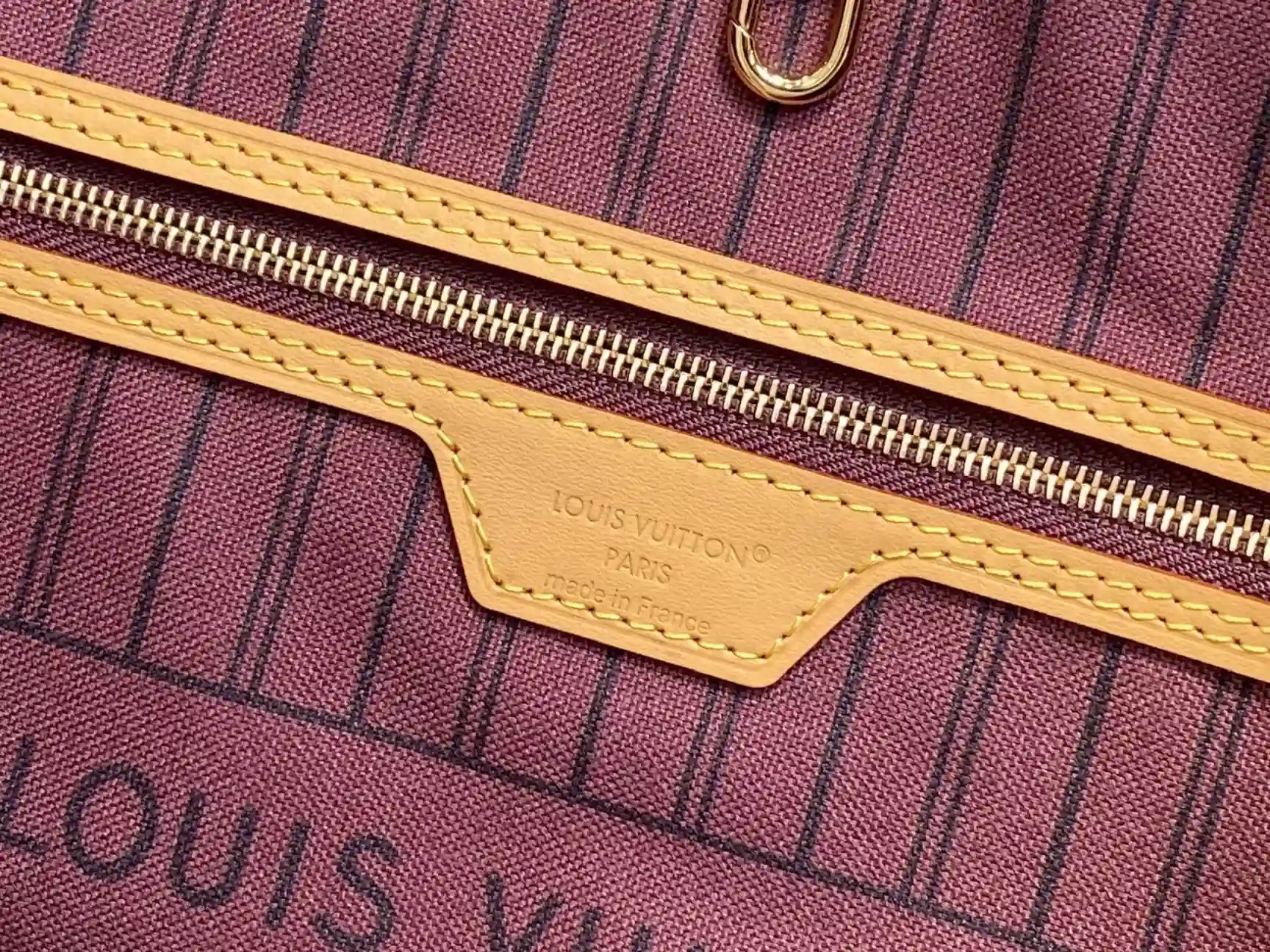 Louis Vuitton Monogram Canvas Neverfull Tote Bag product photo from LabelPicks
