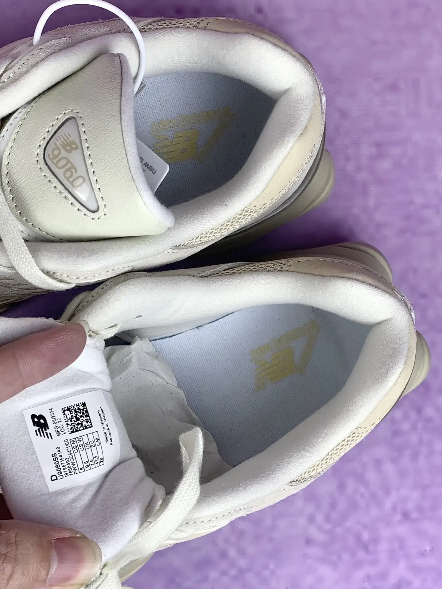 9060 Shoes product photo from LabelPicks