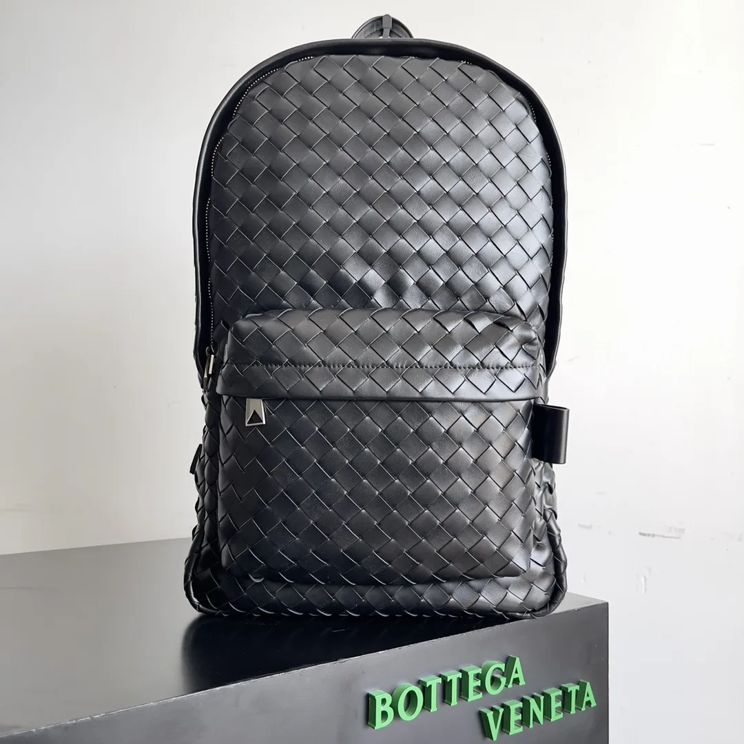 Bottega Veneta Intrecciato Woven Leather Tote Bag product photo from LabelPicks
