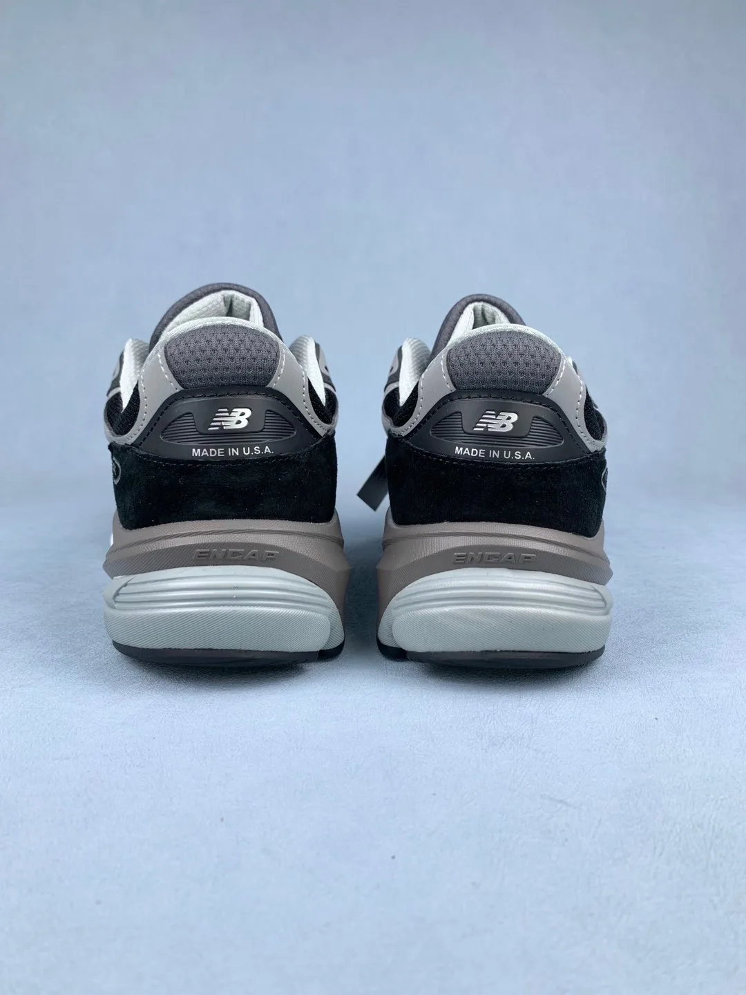 New Balance 990v6 Shoes product photo from LabelPicks