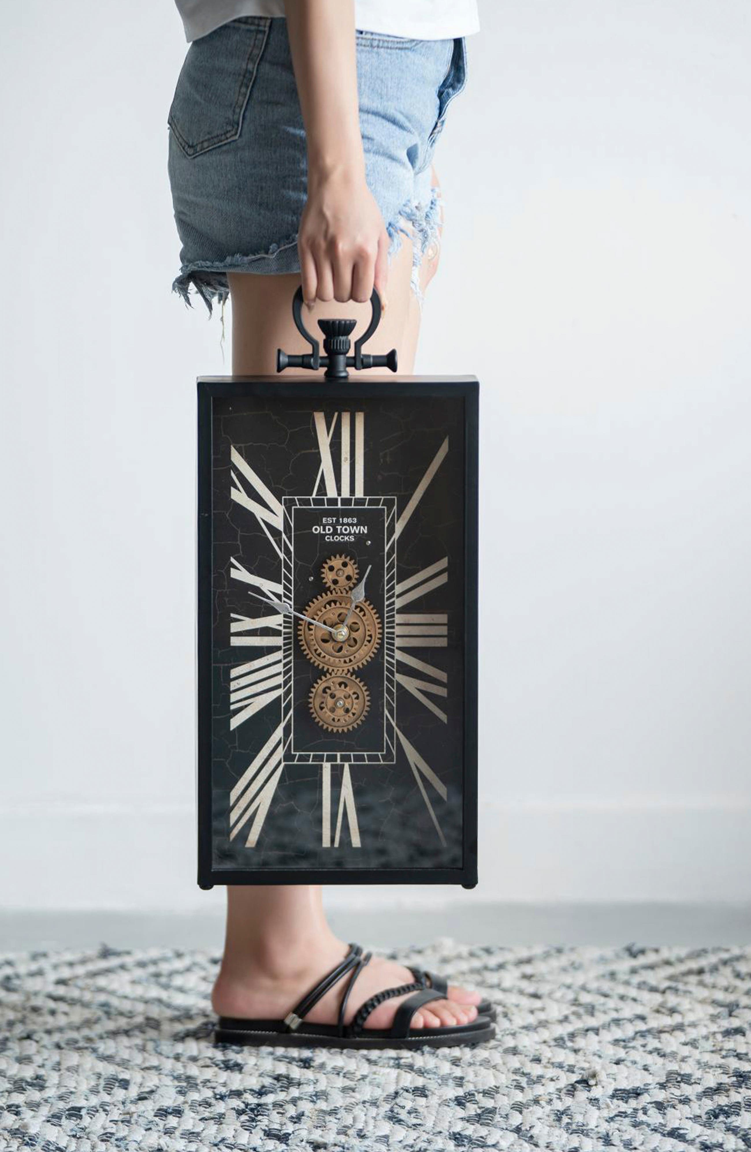A & B Home Decorative Vertical Gear Table Clock