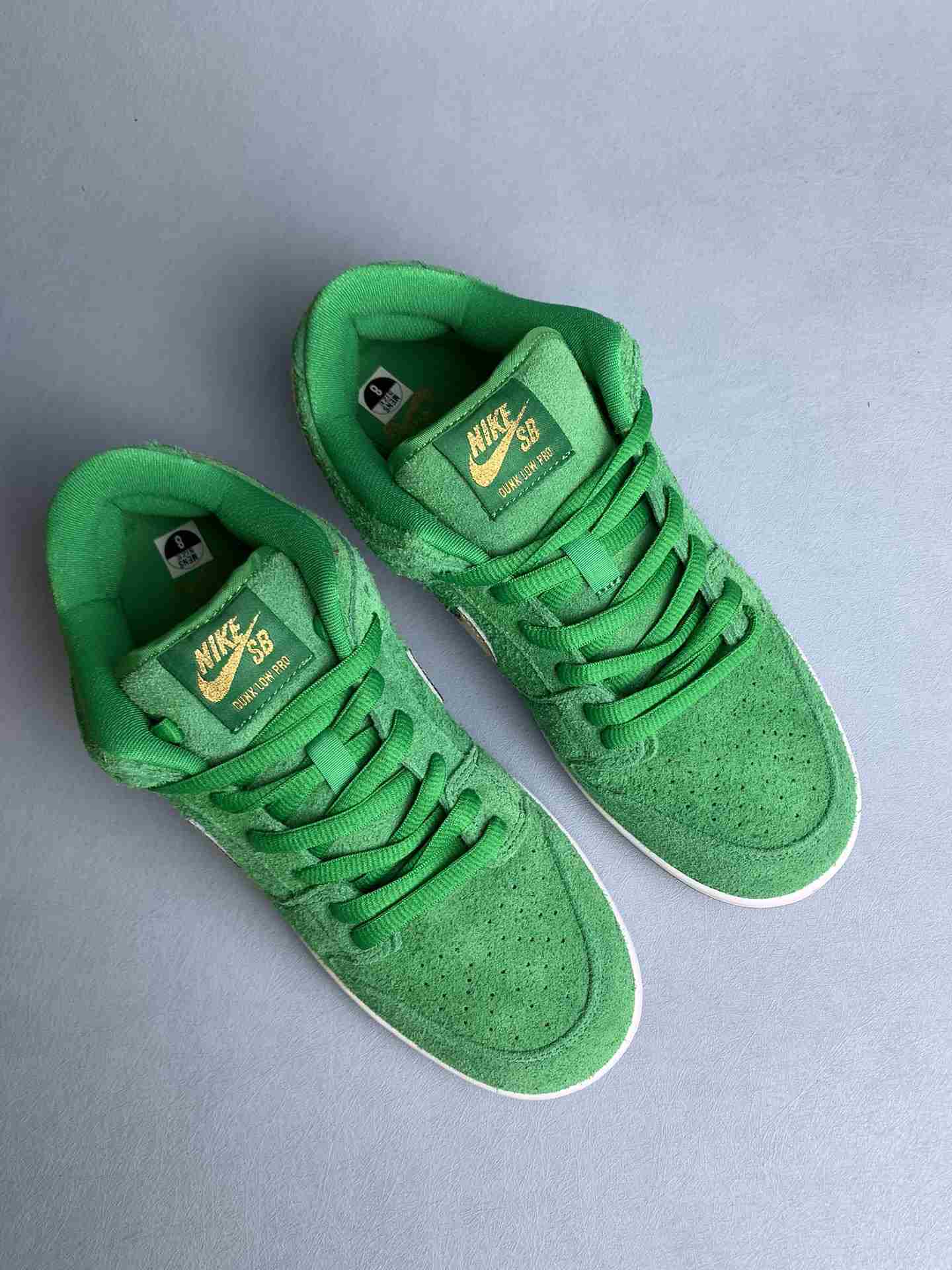 Nike SB Dunk Low Pro Shoes