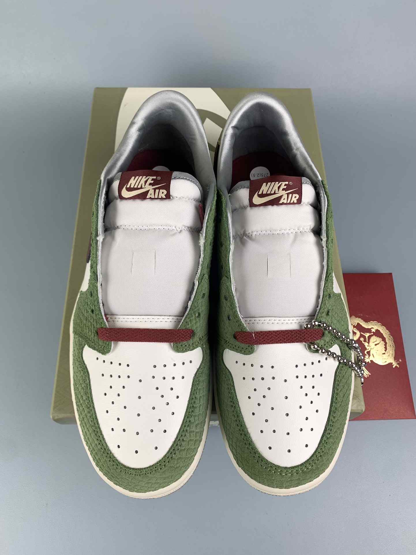 Air Jordan 1 Low OG 'Year of the Dragon' Shoes