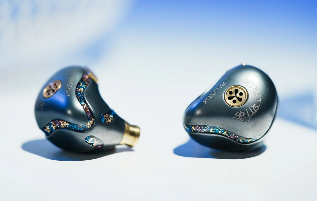 Palavox Akasha IEM In-Ear-Monitors high-end Earphones Brand New IEM - GreshamTech