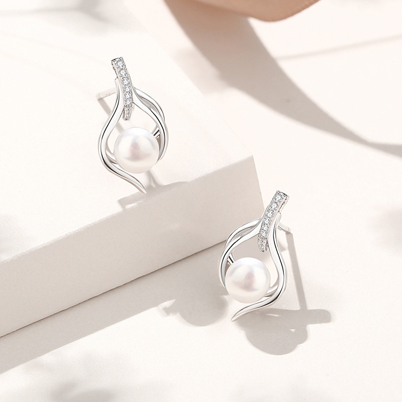 Original design, pearl earrings for women, 925 sterling silver, French-style elegance, high-end earrings, cross-border jewelry