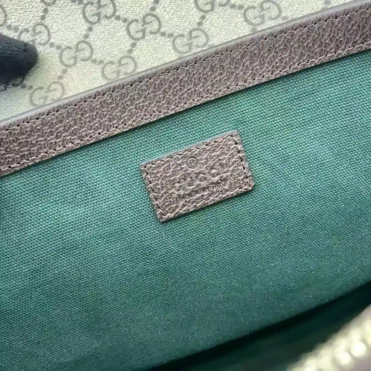 Gucci Ophidia Brown GG Supreme Canvas Crossbody Bag product photo from LabelPicks
