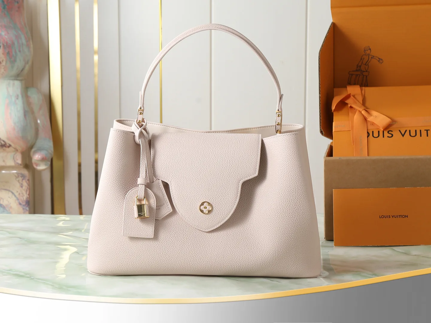 Louis Vuitton Capucines Pink Calfskin Top Handle Bag product photo from LabelPicks