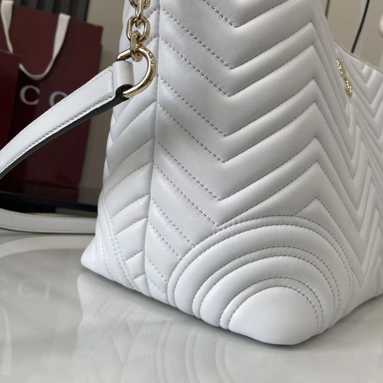 Gucci White Marmont GG Supreme Canvas Tote Bag product photo from LabelPicks