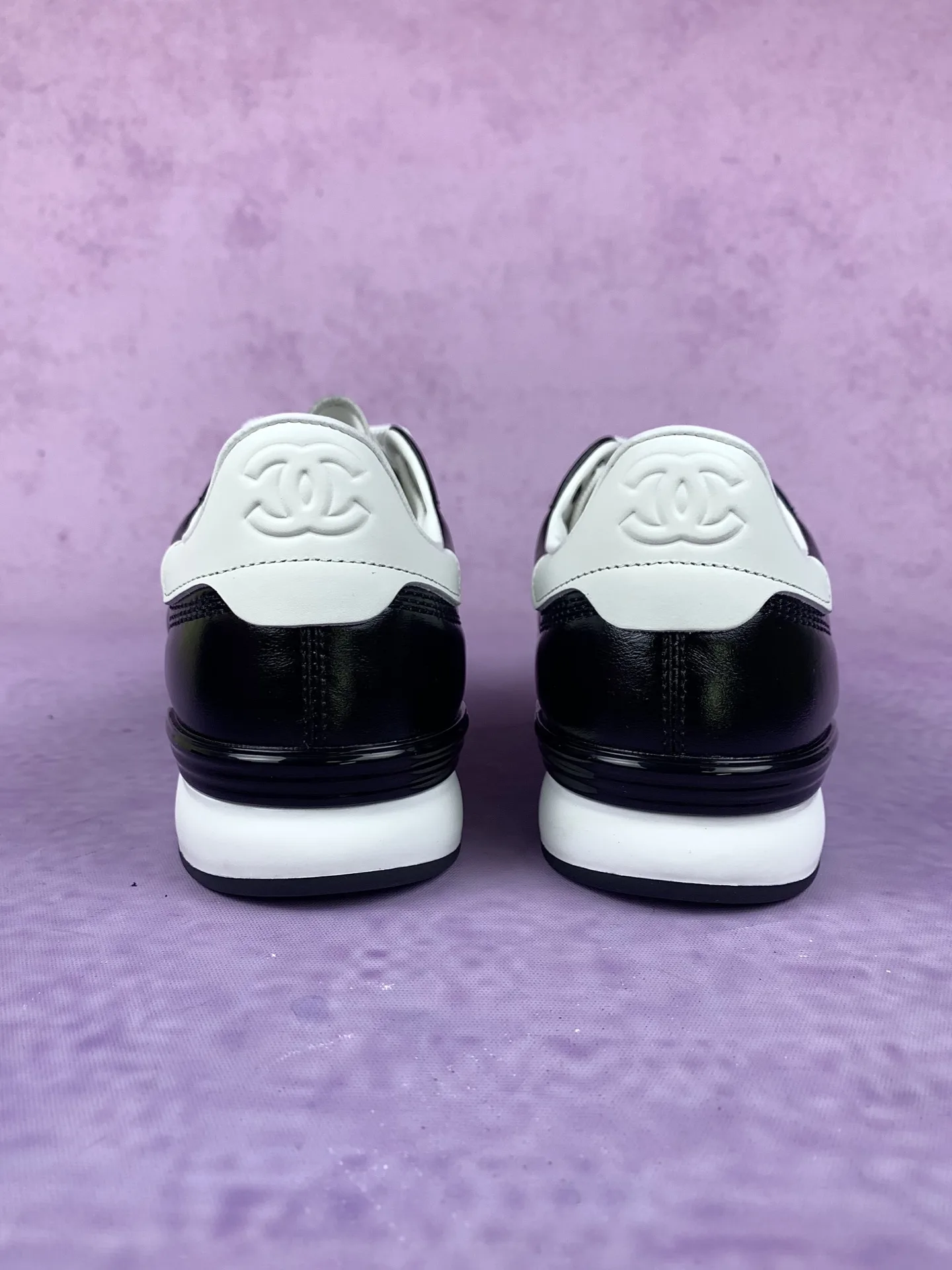 CHANEL Sneaker Low Black King product photo from LabelPicks