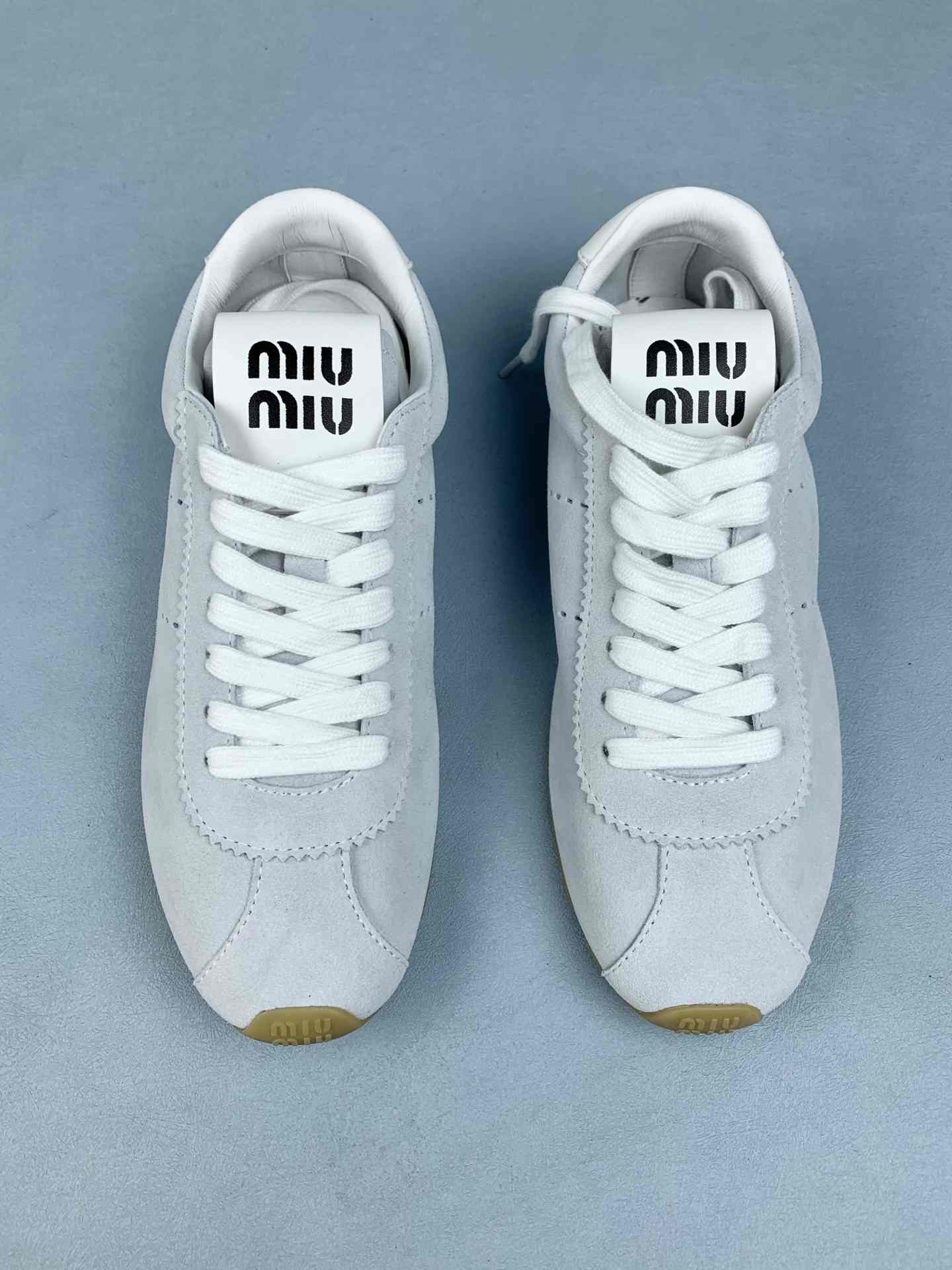 Plume suede sneakers