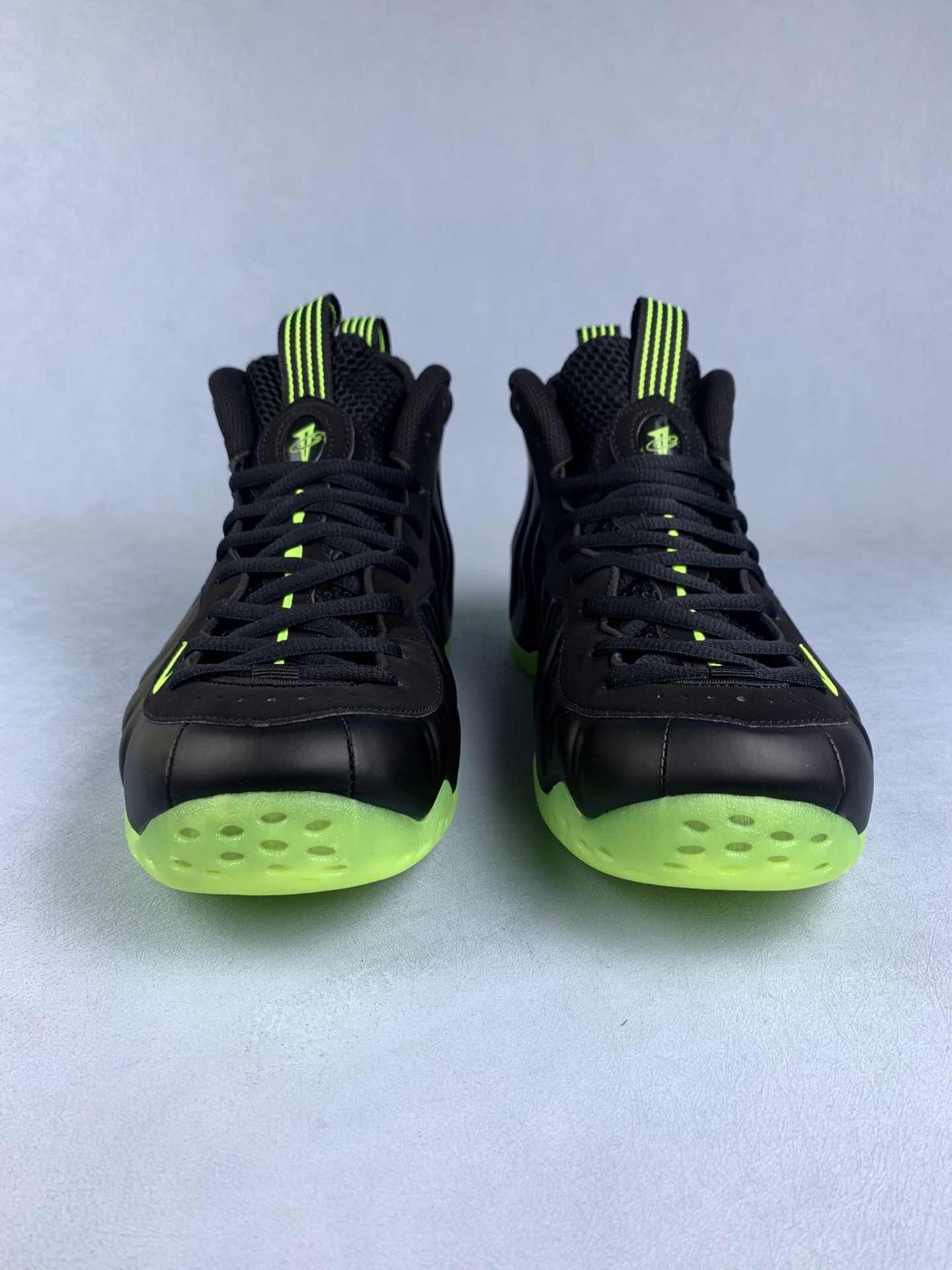 Nike Air Foamposite One 'Black Volt' Shoes