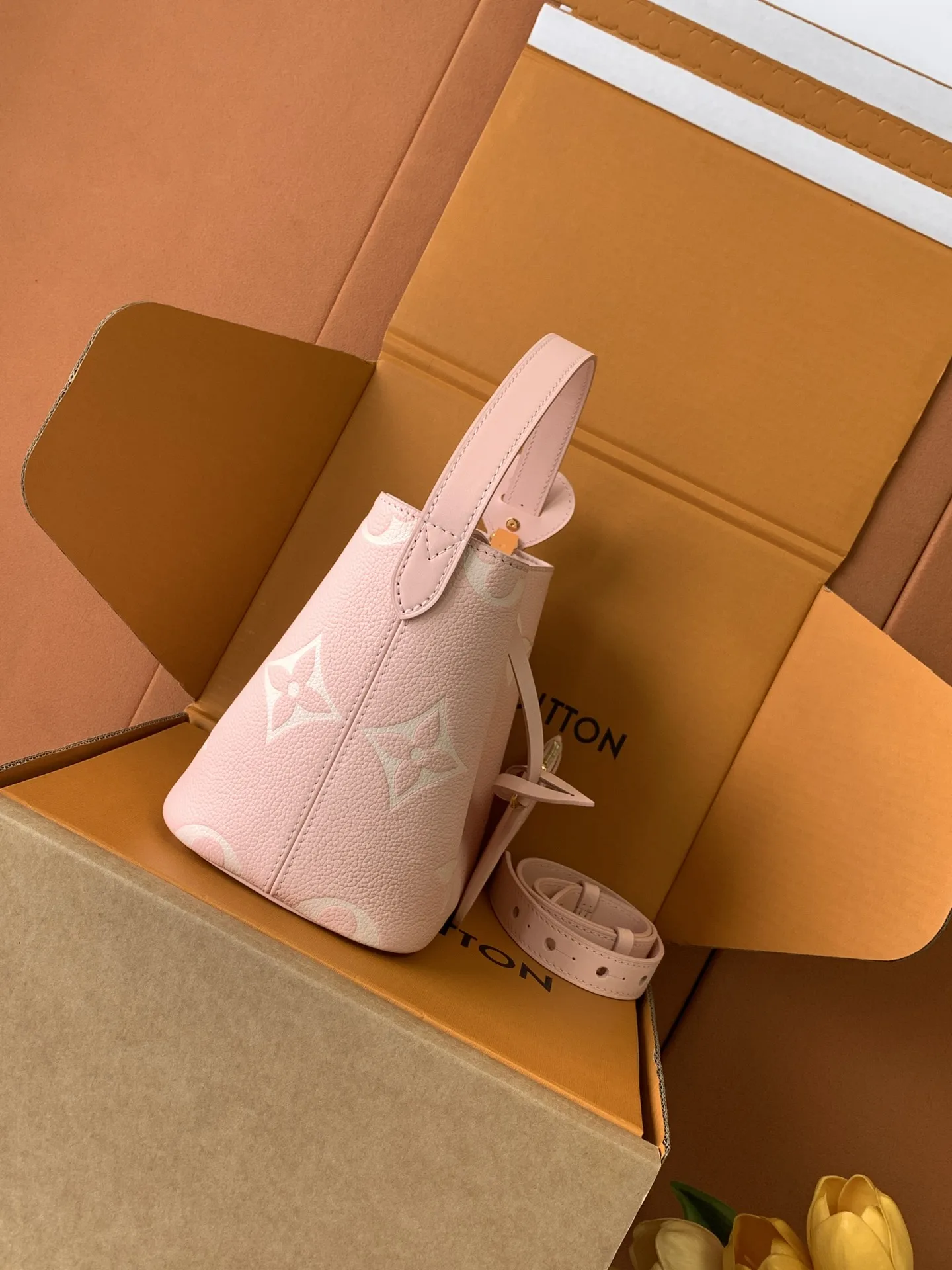 Louis Vuitton Pink Shoulder Bag product photo from LabelPicks