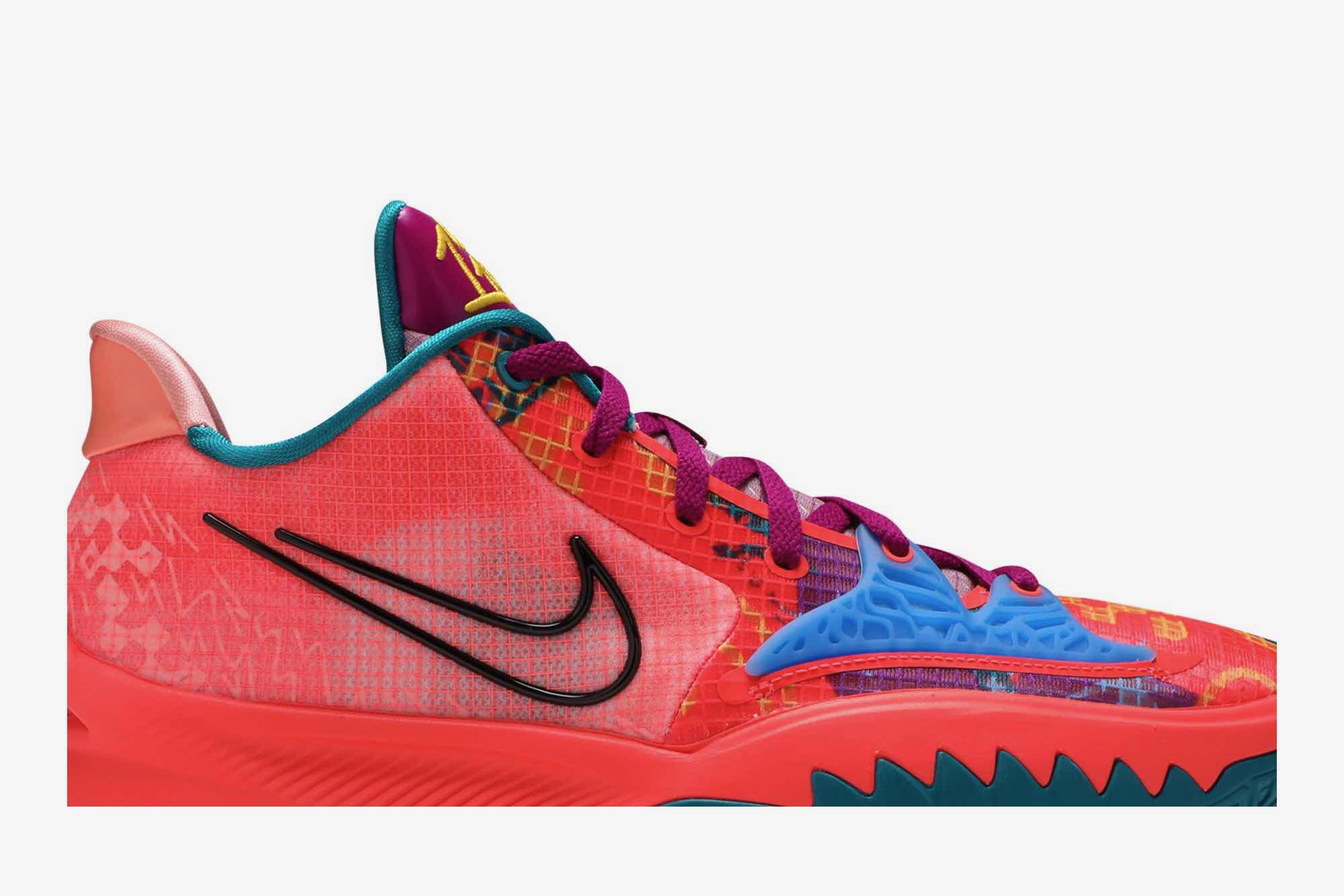 Nike Kyrie Low 4 ‘1 World 1 People’ CW3985-600