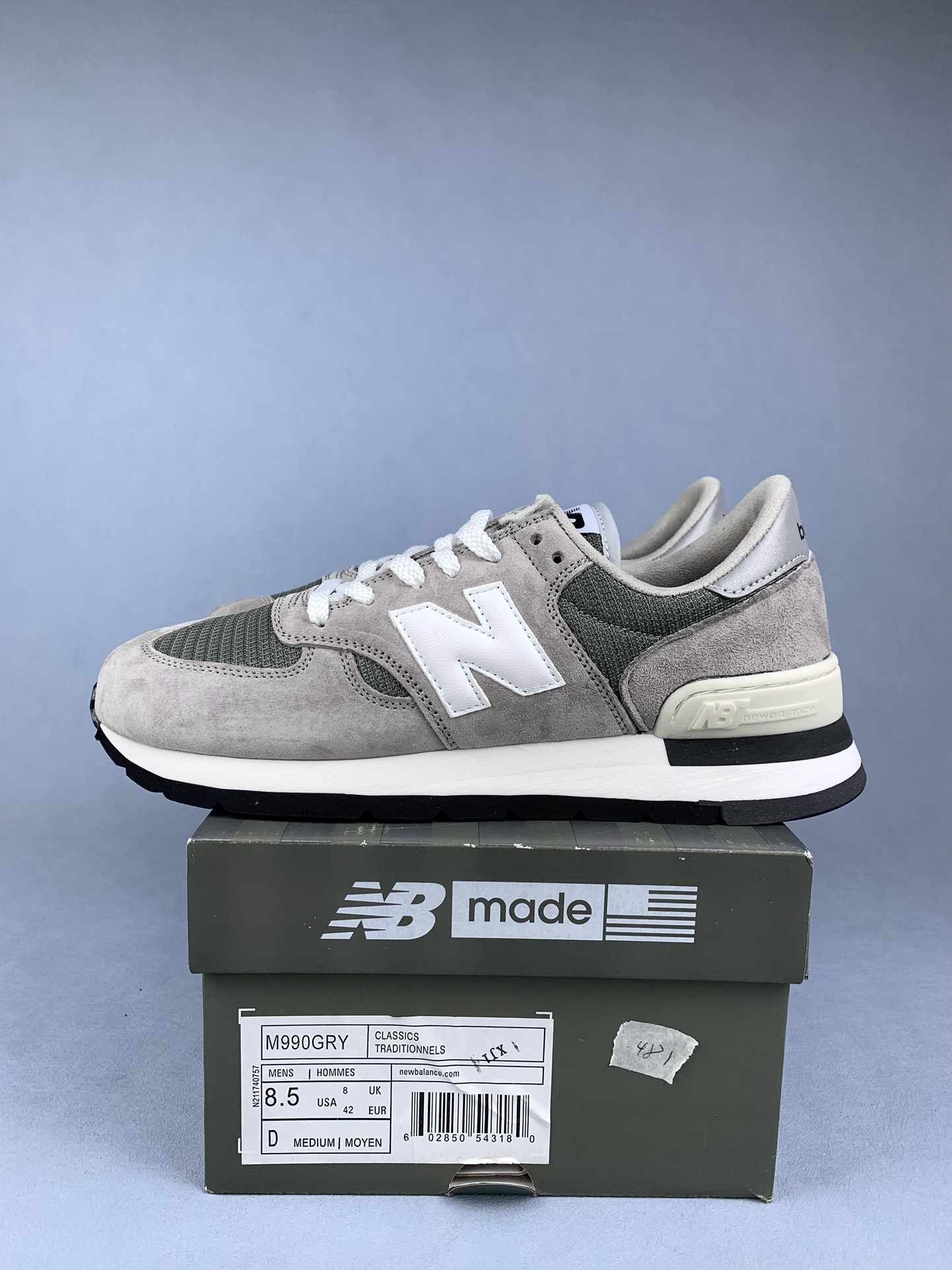 New Balance 990v1 Shoes
