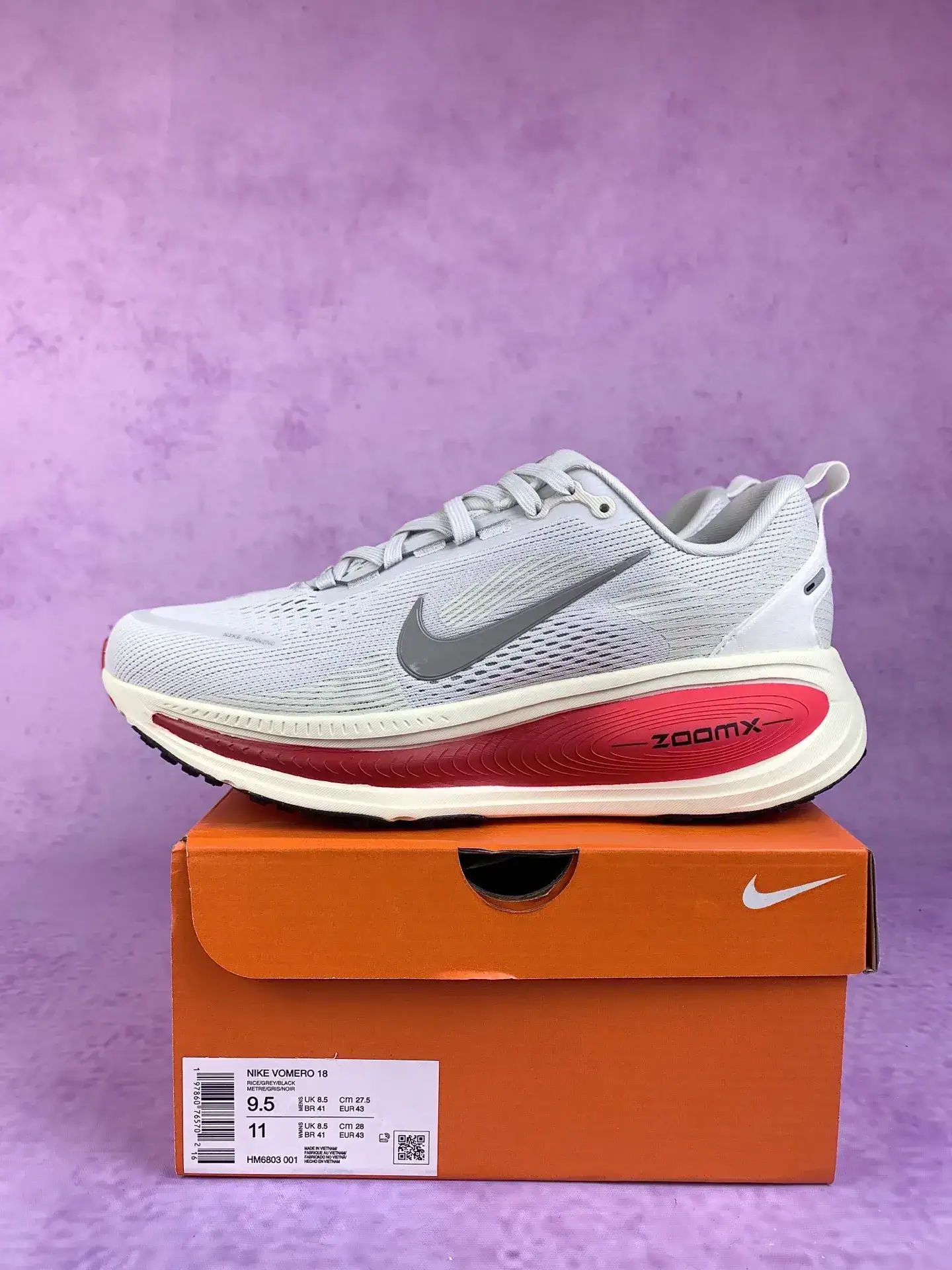 Nike Vomero 18 Shoes product photo from LabelPicks