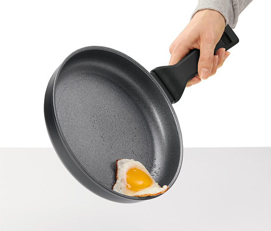 Induktionsgeeignete Profi-Pfanne, ca. 20 cm