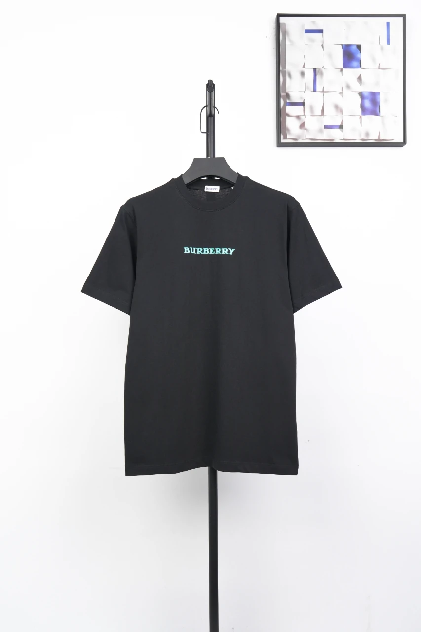 Burberry Black Front Letter Back Knight Print T-Shirt product photo from LabelPicks