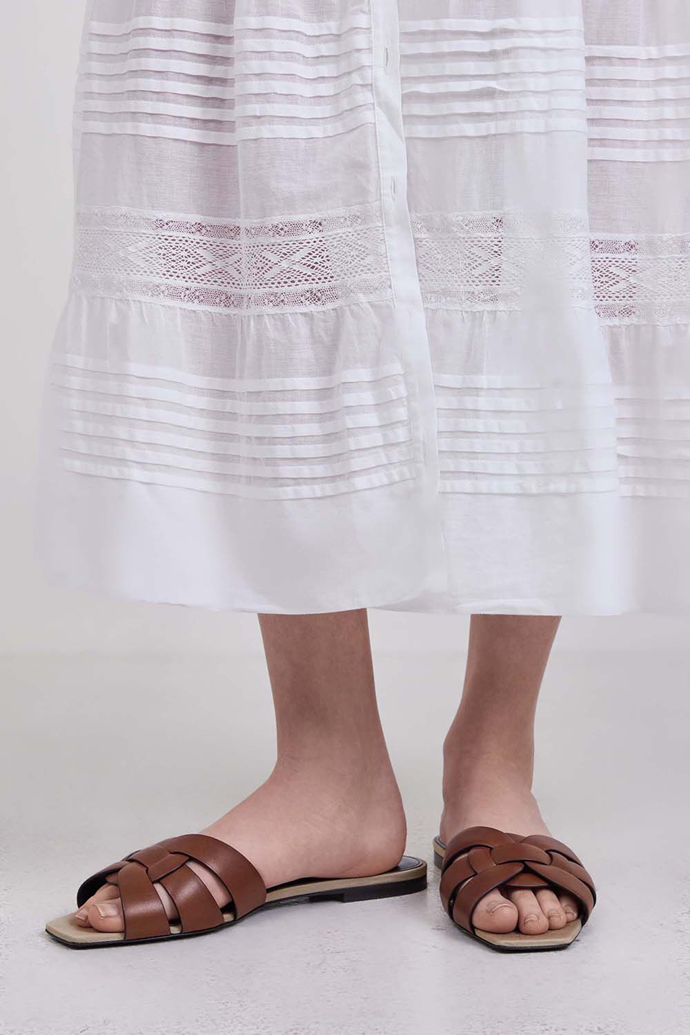 SAINT LAURENT כפכפי סליידס