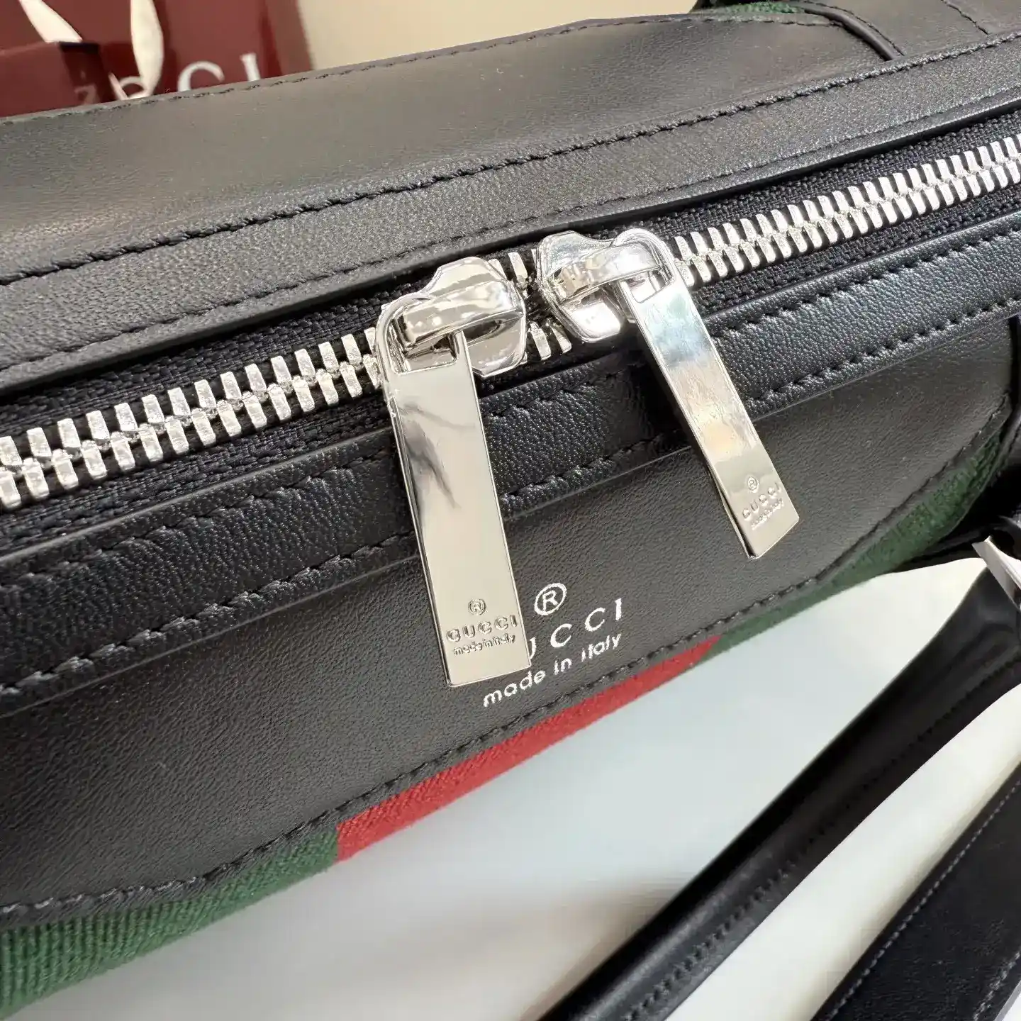 Gucci Black Generation Calfskin Top Handle Bag product photo from LabelPicks