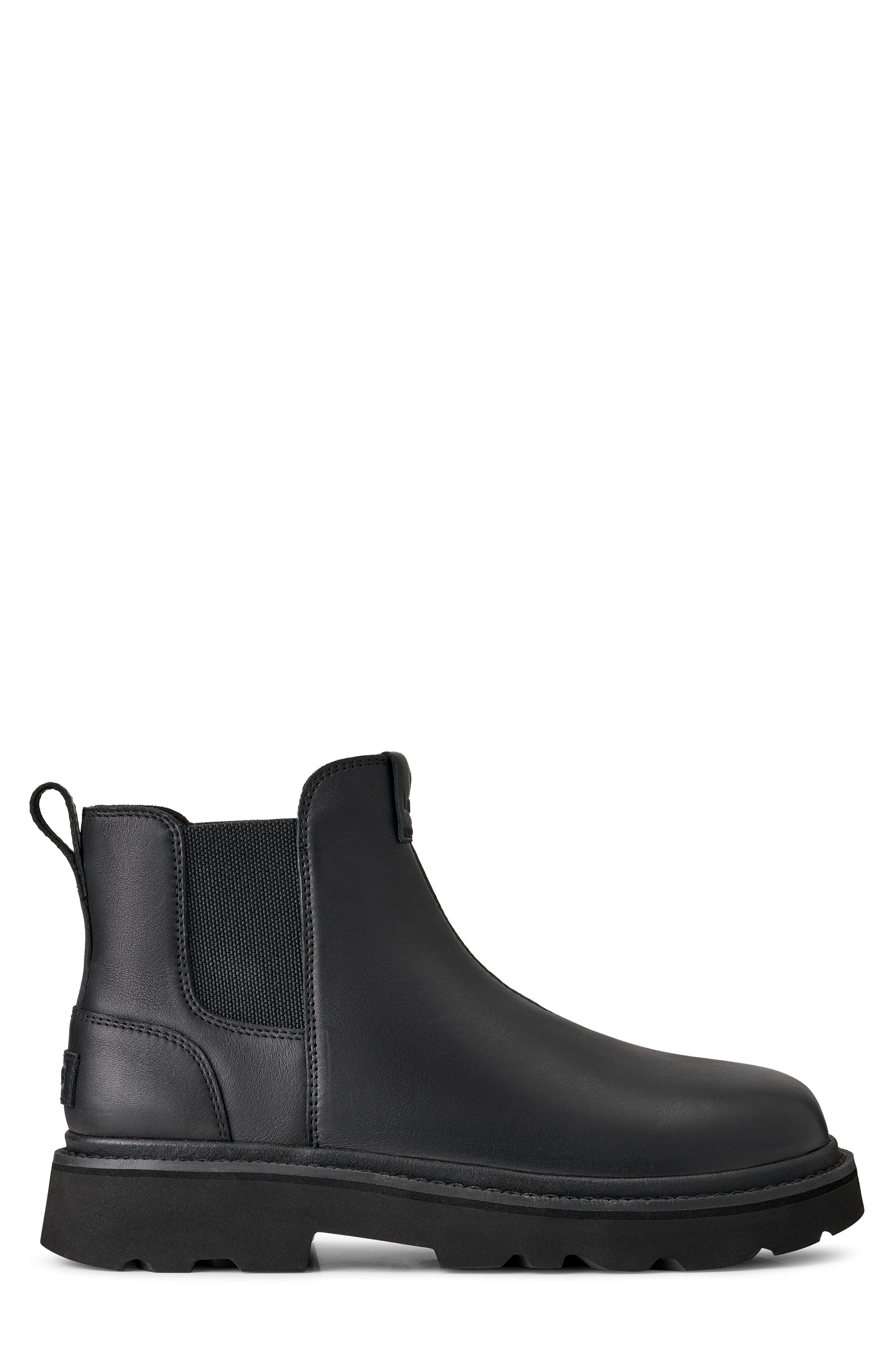 UGG® Chelsea Lug Boot