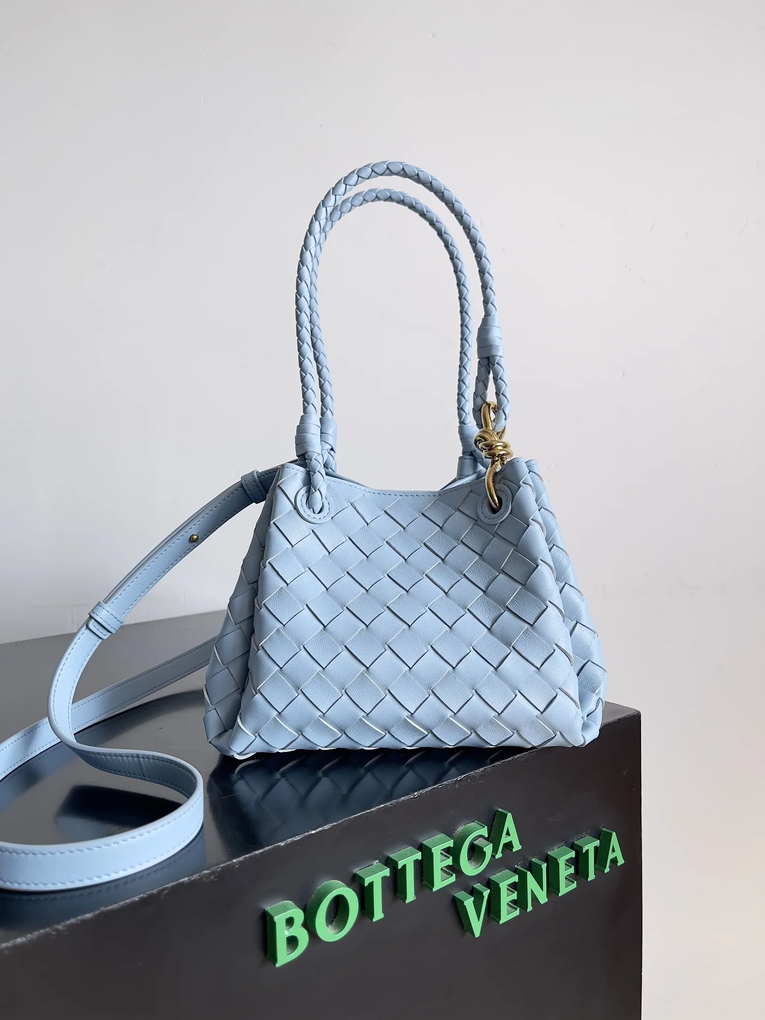 Bottega Veneta Andiamo Top Handle Bag product photo from LabelPicks