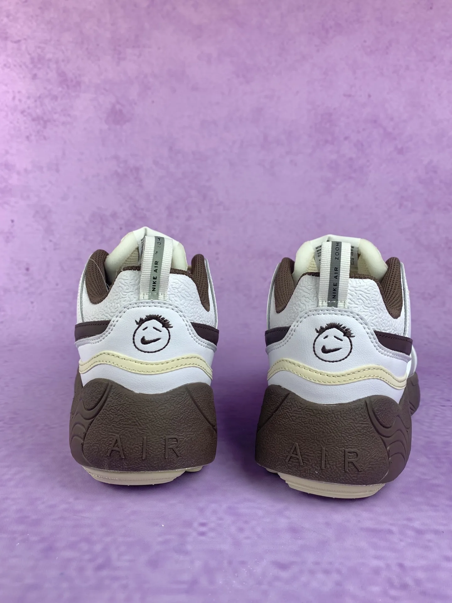 Travis Scott x Nike Zoom Field Jaxx “Light Chocolate” - White/Light Chocolate/White product photo from LabelPicks